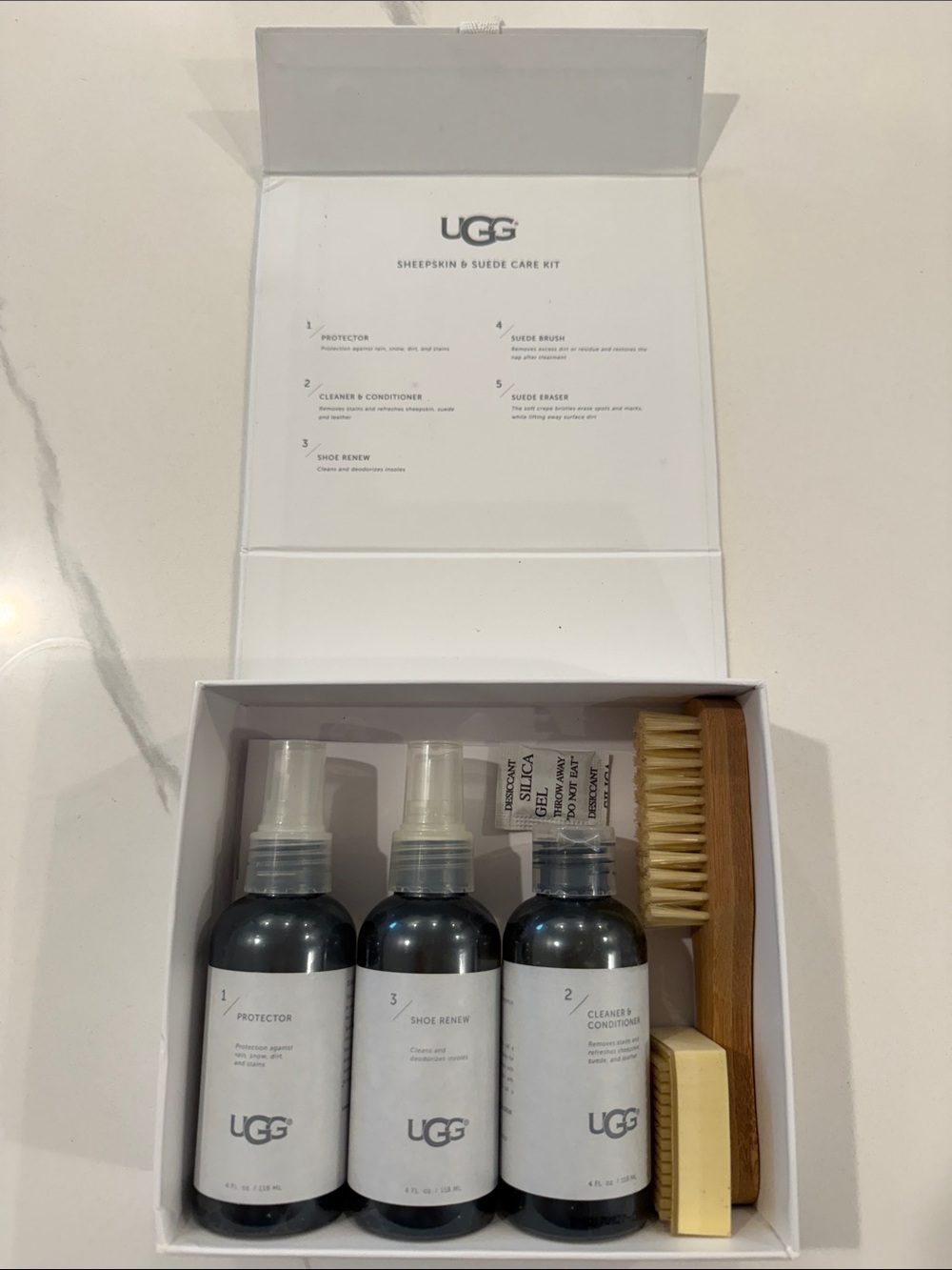 UGG Sheepskin & Suede Care Kit — White